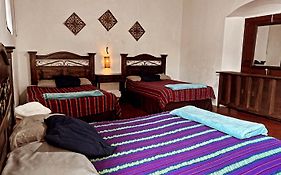 El Extranjero Hostal